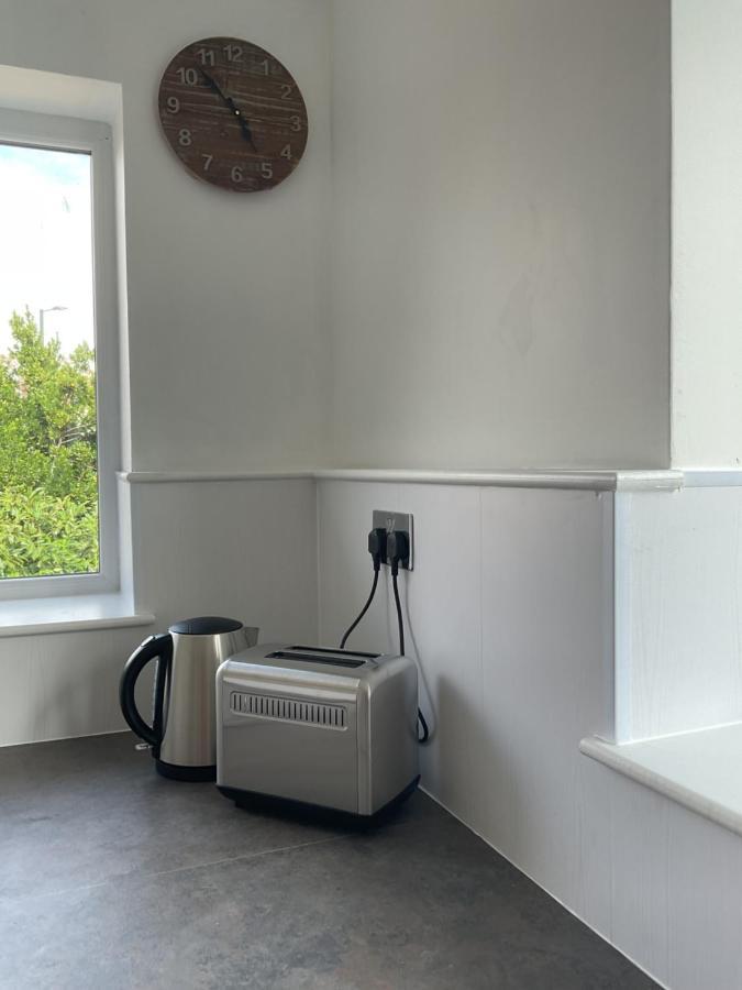 Large 2-Bedroom Maisonette With Free Parking Twickenham Zewnętrze zdjęcie