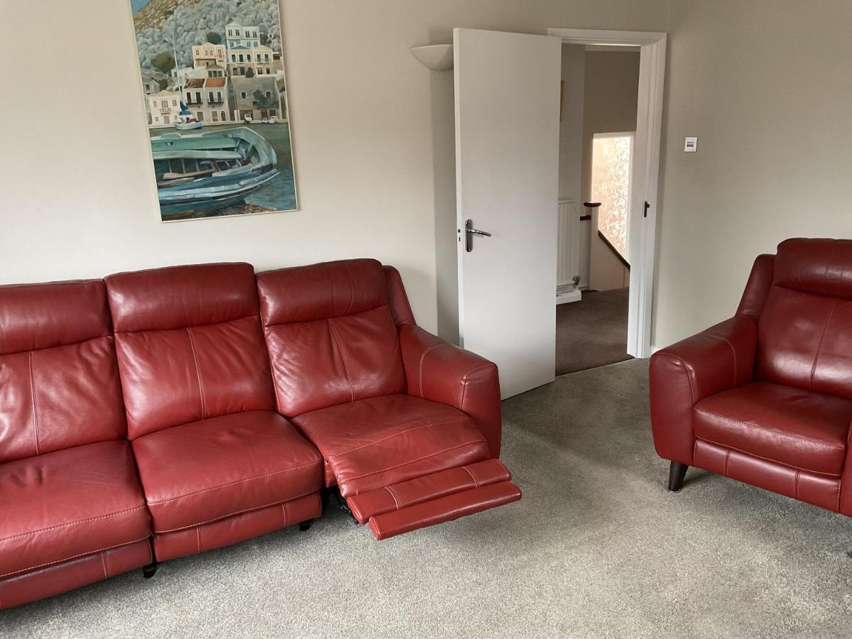 Large 2-Bedroom Maisonette With Free Parking Twickenham Zewnętrze zdjęcie